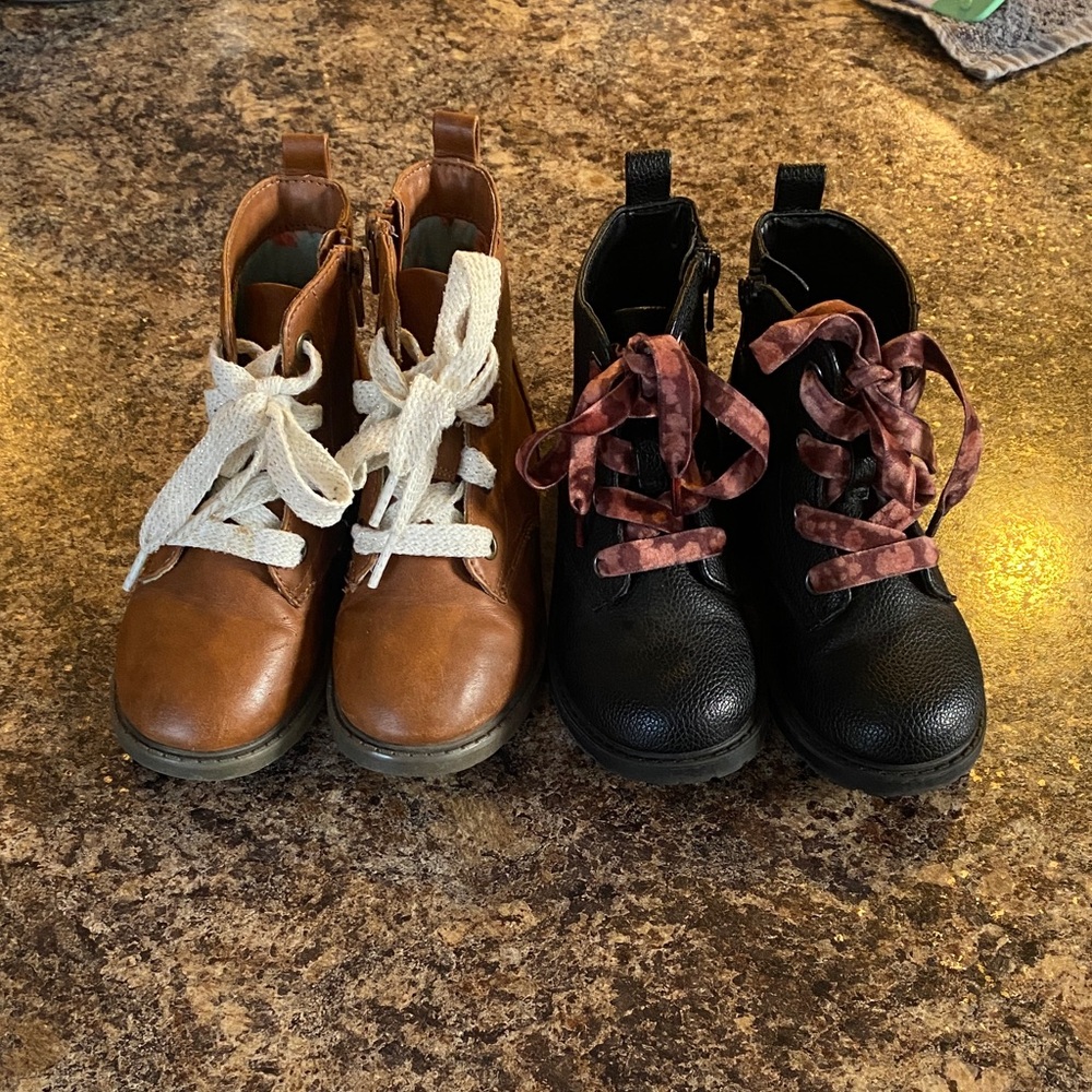 Cat & Jack Giovanna combat boots Toddler size 9
